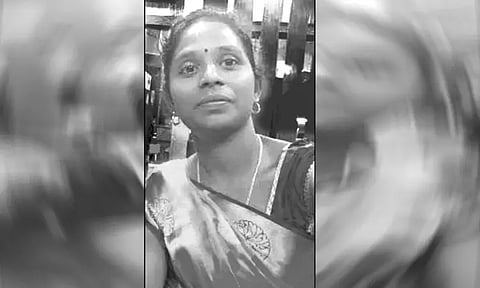 மகன், மகள் கண்முன்னே பெண் கொடூரக்கொலை.. வீடு புகுந்து மர்மகும்பல் வெறிச்செயல் - காரணம் என்ன?