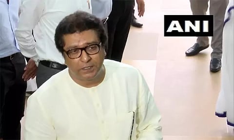 இந்தி மொழி விவகாரம்; ராஜ்தாக்கரேவுக்கு எதிராக சுப்ரீம் கோர்ட்டில் வழக்கு