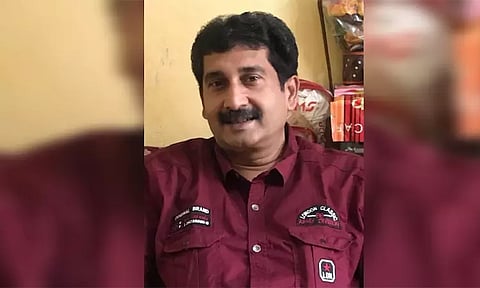 நகைக்கடை அதிபரை பெட்ரோல் ஊற்றி எரித்துக்கொன்ற நபர் - அதிர்ச்சி சம்பவம்