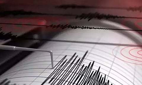 அமெரிக்காவின் அலஸ்காவில் சக்தி வாய்ந்த நிலநடுக்கம்