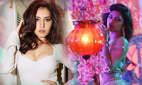 Raashii Khanna Boards Ustaad Bhagat Singh: First Look Revealed