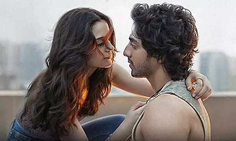 Sensational Saiyaara storms into Rs 100 crore club