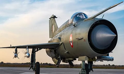 இந்திய விமானப்படையில் இருந்து விடை பெறுகிறது மிக் 21 ரக போர் விமானம்