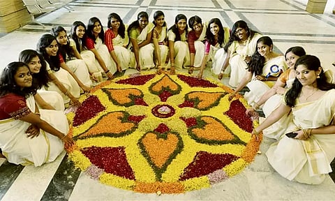 ஓணம் பண்டிகை: 6 லட்சம் குடும்பங்களுக்கு 15 பொருட்கள் அடங்கிய தொகுப்பு - கேரள அரசு அறிவிப்பு