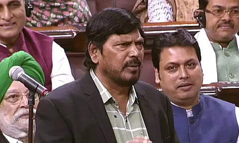 வைகோ பா.ஜனதா கூட்டணிக்கு வந்தால் மீண்டும் எம்.பி. ஆகலாம்; மத்திய மந்திரி அழைப்பு