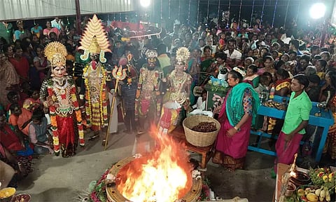 வனபத்ரகாளி அம்மன் கோவிலில் மிளகாய் யாகம்