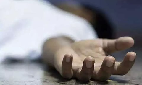 மராட்டிய மாநிலம்: 12-வது மாடியில் இருந்து தவறி விழுந்து 4 வயது சிறுமி உயிரிழப்பு