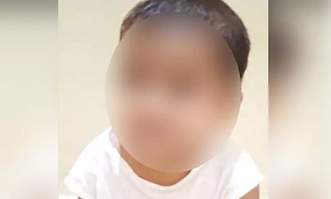 ரம்புட்டான் பழம் தொண்டையில் சிக்கி 1 வயது குழந்தை பலி