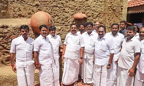 கீழடியை வைத்து சிலர் அரசியல் செய்கின்றனர் - எடப்பாடி பழனிசாமி