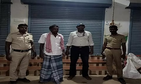 திருநெல்வேலி: புகையிலை பொருட்கள் விற்ற கடைக்கு சீல்- ரூ.15 ஆயிரம் அபராதம்