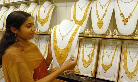 மீண்டும் 74 ஆயிரத்தை தாண்டிய தங்கம் விலை... இன்றைய நிலவரம் என்ன?