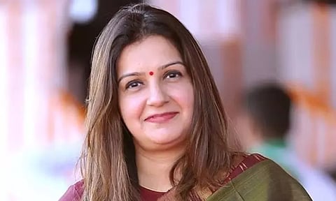 மக்களை விட பணம் முக்கியமா? மத்திய அரசை கடுமையாக விமர்சித்த உத்தவ் சிவசேனா எம்.பி