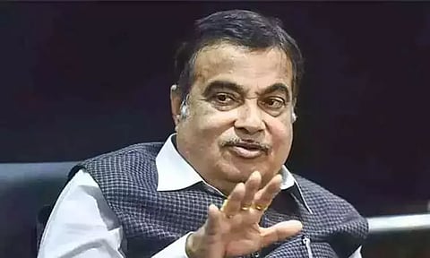 மத்திய மந்திரி நிதின் கட்கரி வீட்டுக்கு வெடிகுண்டு மிரட்டல் விடுத்த நபர் கைது