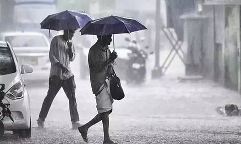 ஆறுகள், அணைகள் நிரம்பின; கேரளாவில் 4 மாவட்டங்களுக்கு ரெட் அலர்ட்