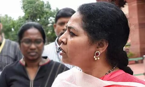 டெல்லியில் மயிலாடுதுறை எம்.பி. சுதாவிடம் நகை பறித்தவர் கைது: நகை மீட்பு