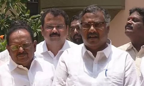 அதிமுக போகும் போக்கே சரியில்லை - திமுகவில் இணைந்த பின் முன்னாள் எம்.எல்.ஏ கார்த்திக் தொண்டைமான் பேட்டி