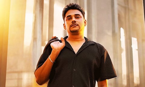 பாலிவுட் சினிமாவில் அறிமுகமாகிறார் இசையமைப்பாளர் சாம் சி.எஸ்