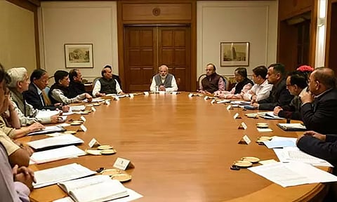 மரக்காணம் - புதுவை இடையே 4 வழிச்சாலை அமைக்க மத்திய அமைச்சரவை ஒப்புதல்