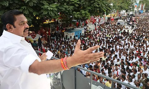 திமுகதான் போலி வாக்காளர்களை இணைக்கிறது: எடப்பாடி பழனிசாமி விமர்சனம்