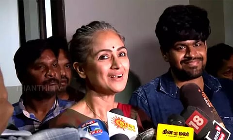 விஜய், அஜித் குறித்த கேள்வி - நடிகை சிம்ரன் சொன்ன வார்த்தை