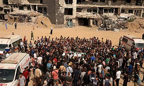 காசா: டிரோன் தாக்குதலில் 6 பத்திரிகையாளர்கள் பலி; இஸ்ரேலுக்கு சர்வதேச சமூகம் கடும் கண்டனம்