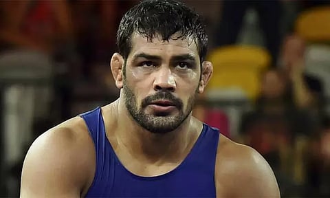 கொலை வழக்கில் மல்யுத்த வீரர் சுஷில் குமாரின் ஜாமீன் ரத்து- சுப்ரீம் கோர்ட்டு அதிரடி