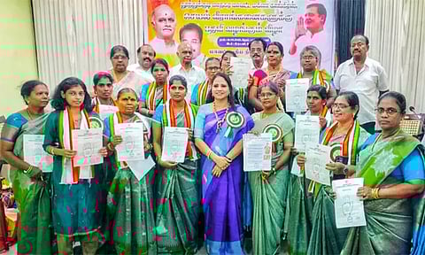 33 சதவீத இட ஒதுக்கீடு மசோதாவை நிறைவேற்ற வேண்டும்: தூத்துக்குடியில் மகிளா காங்கிரஸ் தலைவி பேட்டி