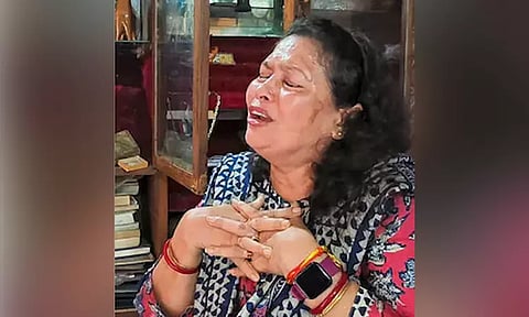 முன்னாள் நீச்சல் வீராங்கனையின் தங்க பதக்கங்கள் திருட்டு