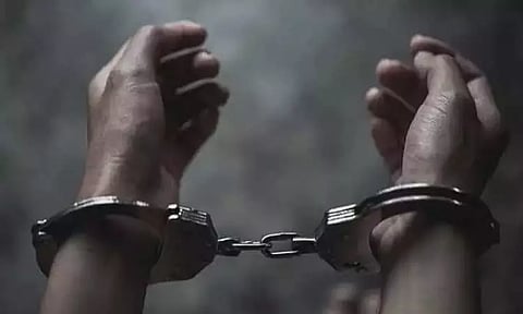 மணிப்பூரில் பயங்கரவாத அமைப்பைச் சேர்ந்த 5 பேர் கைது