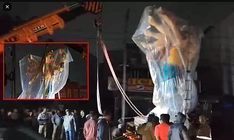 தெலுங்கானா: பண்டிகை கொண்டாட்டத்தில் துயரம்; மின்கம்பி உரசி 2 நாட்களில் 9 பேர் பலி