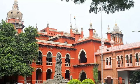 ஆபாச வீடியோ பதிவேற்றம் - ஏஐ மூலம் தடுக்க பரிசீலிக்க வேண்டும்: டிஜிபிக்கு ஐகோர்ட்டு உத்தரவு