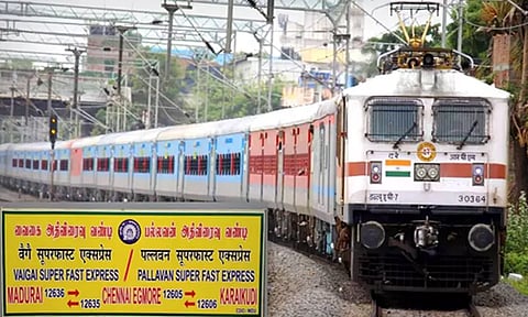 42-வது ஆண்டில் அடியெடுத்து வைத்த பல்லவன் எக்ஸ்பிரஸ் ரெயில்