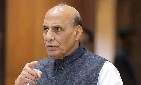 துணை ஜனாதிபதி தேர்தல்: உத்தவ் தாக்கரேயிடம் ராஜ்நாத் சிங் ஆதரவு கோரினார்