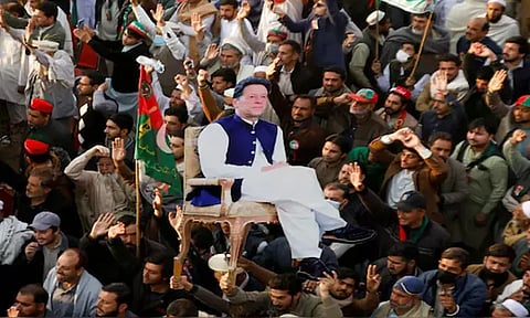 பாகிஸ்தானில் இம்ரான்கானின் மருமகன் கைது