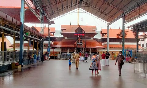 குருவாயூர் கோவிலில் 6 நாள் பரிகார பூஜை துவக்கம்