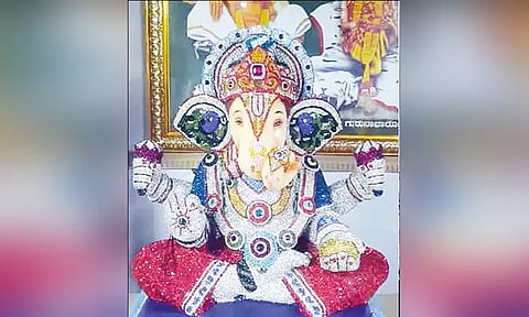 ரூ.6 லட்சம் செலவில் வைரத்தில் உருவான விநாயகர் சிலை