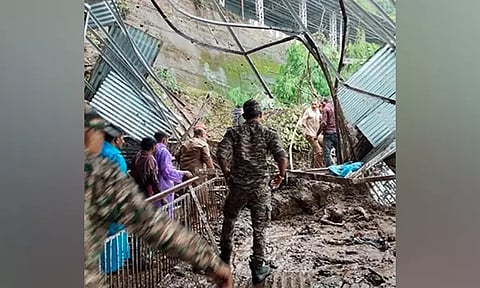 ஜம்மு காஷ்மீரில் நிலச்சரிவு - 30 பக்தர்கள் பலி