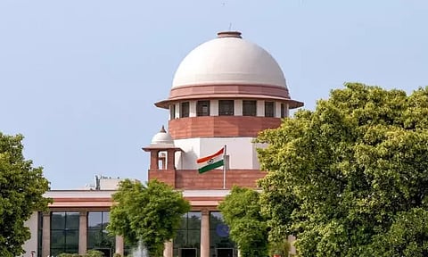 14 ஐகோர்ட்டு நீதிபதிகள் பணியிட மாற்றம் - சுப்ரீம் கோர்ட்டு கொலீஜியம் பரிந்துரை