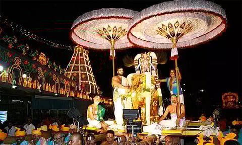 திருப்பதி ஏழுமலையான் கோவில் பிரம்மோற்சவ விழா: வாகன சேவைகள் விவரம்