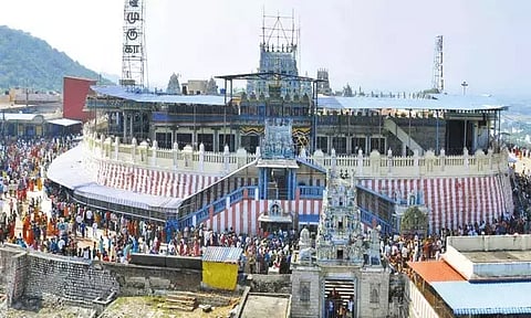 திருத்தணி முருகன் கோவில்: நாளை மூன்றாவது நாளாக மலைப்பாதையில் வாகனங்கள் செல்ல தடை