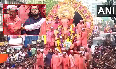 மராட்டியம்: லால்பாக் ராஜா விநாயகர் சிலை ஊர்வலத்தில் ஆனந்த் அம்பானி பங்கேற்பு