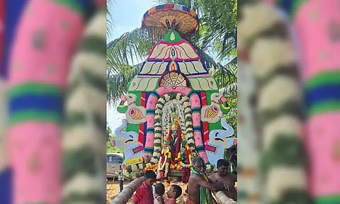 மயிலப்பபுரம் ராமர் கோவில் திருவிழா- ஆஞ்சநேயர் வாகனத்தில் ராமர் பவனி