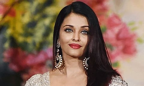 தனது பெயர், புகைப்படத்தை பயன்படுத்த தடை கோரி டெல்லி ஐகோர்ட்டில் ஐஸ்வர்யா ராய் வழக்கு