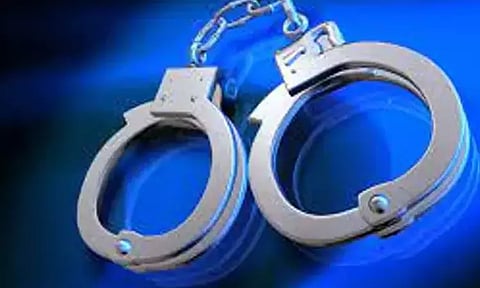 இந்தியா-பாகிஸ்தான் போட்டியை ரத்து செய்யக்கோரி ரெயில் மறியலுக்கு முயற்சி: 37 பேர் கைது