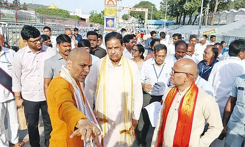 திருப்பதி பிரம்மோற்சவ விழா முன்னேற்பாடுகள்.. தேவஸ்தான தலைவர் ஆய்வு