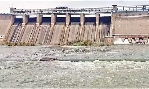 வைகை அணையில் இன்று பாசனத்திற்கு தண்ணீர் திறப்பு