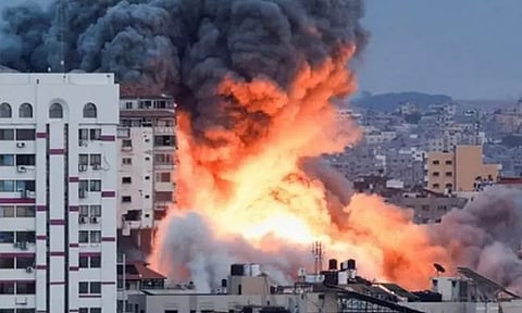 லெபனானில் நள்ளிரவில் இஸ்ரேல் டிரோன் தாக்குதல்; 3 குழந்தைகள் உள்பட 5 பேர் பலி