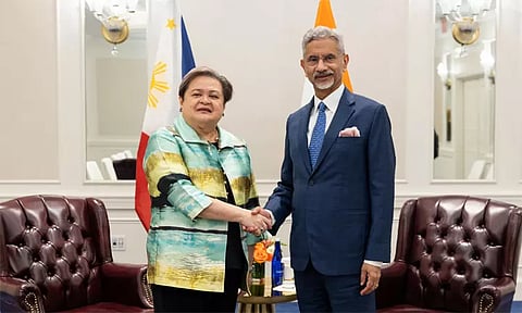பிலிப்பைன்ஸ் வெளியுறவுத்துறை மந்திரியுடன் ஜெய்சங்கர் சந்திப்பு