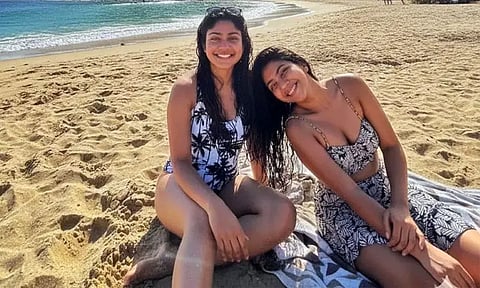 அமரன் பட நடிகை நீச்சல் உடையில் இருக்கும் புகைப்படங்கள் வைரல்; ரசிகர்கள் கொந்தளிப்பு