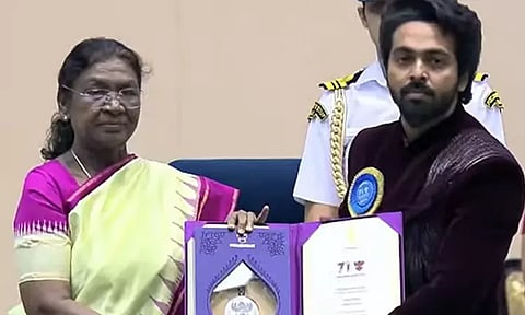 71வது தேசிய திரைப்பட விருதுகள்: சிறந்த இசையமைப்பாளர் விருது பெற்ற ஜி.வி.பிரகாஷ்